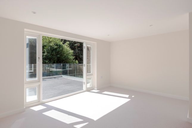8, Courtstairs Manor, Kent photo 4