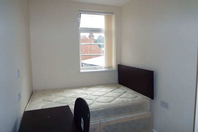 Terraced house to rent in Exeter Road, Selly Oak, Birmingham
