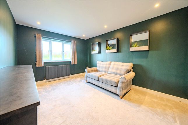 Shangri La, 33, Baghill Road, Wakefield photo 4