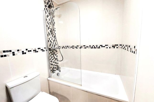 Flat 50 Blair Court, Boundary Road, London photo 3