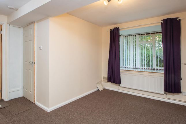24, Byerly Place, Milton Keynes photo 5