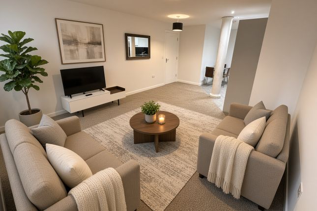2 Manor Row, City Centre photo 3
