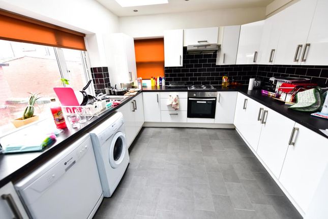 Norwood Road, Leeds photo 2