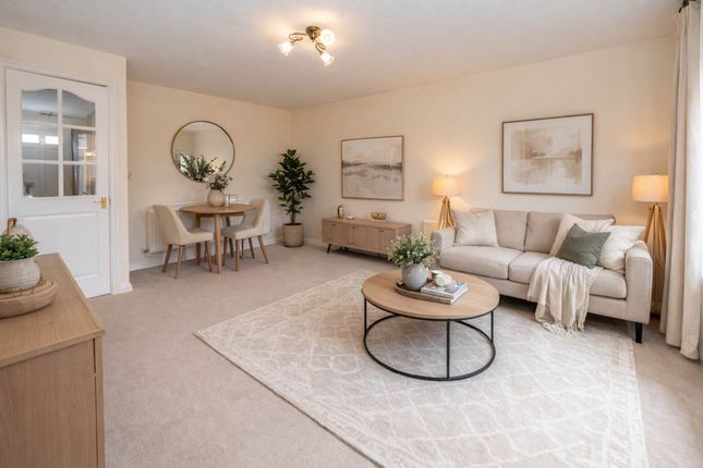 31, Grasmere Way, Canterbury photo 2