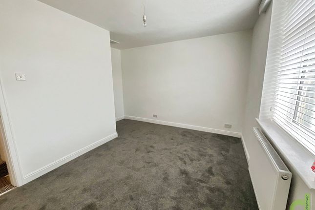 7 Albert Street, Accrington photo 4