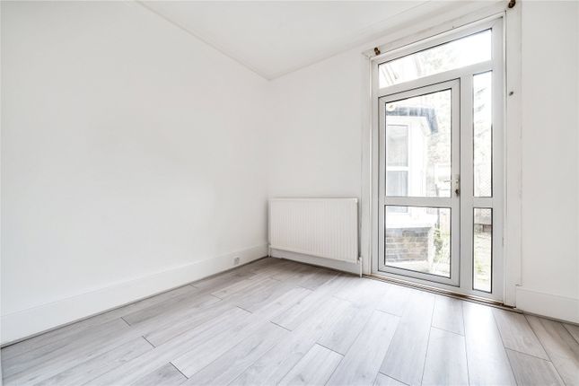 Ground Floor, 15, Hampshire Road, London photo 4