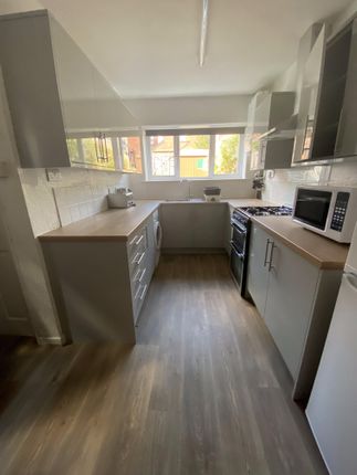 86, Pinhoe Road, Exeter photo 4