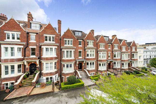 Thumbnail Flat for sale in London Road, Balmoral House