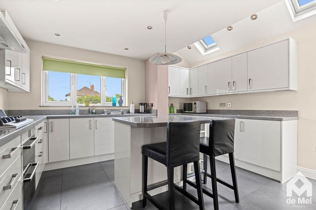 307, Gloucester Road, Cheltenham photo 4