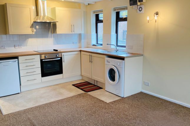 22, Bath Road, Stonehouse photo 3
