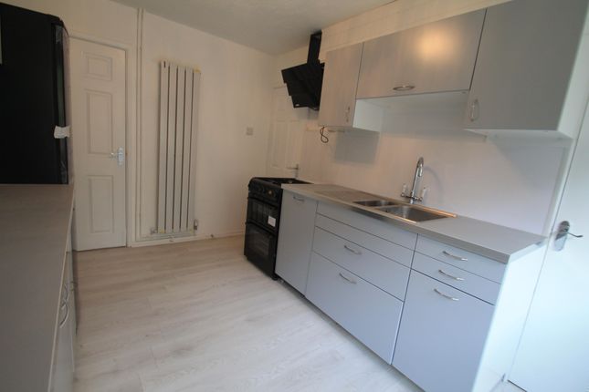 Thumbnail Property to rent in Hitchin Road, Luton