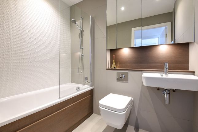 Westworth House, 22, 1 Down Place, London photo 3