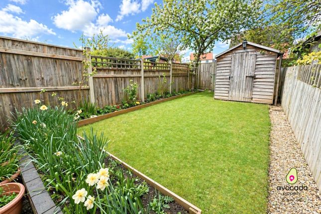 11 Mardling Run, Acle, Norfolk photo 3