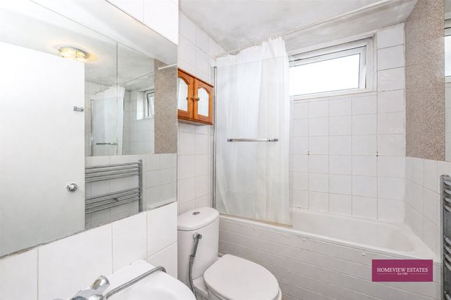 12, Daynor House, London photo 4