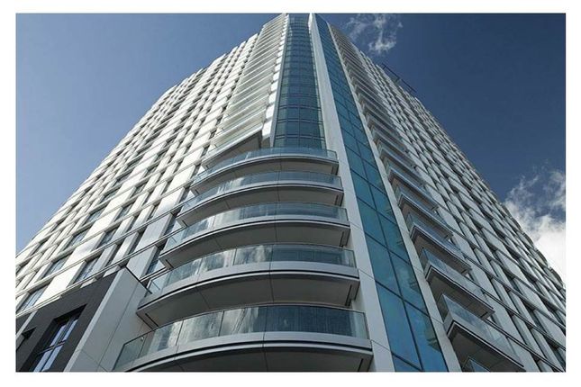 Thumbnail Flat for sale in Altitude Point, 71 Alie St, London