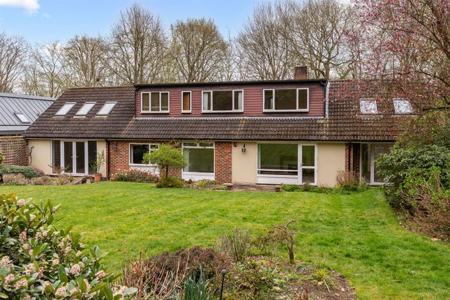 15, Firs Walk, Tewin photo 2
