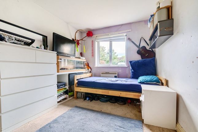 Flat for sale in Spectrum House, Enfield, London