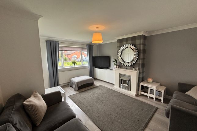 82 Bracadale Road, Glasgow photo 2