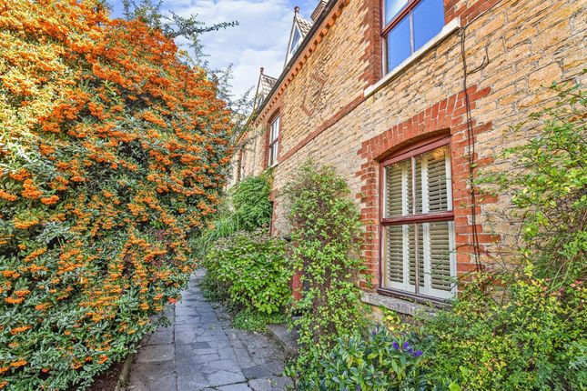 Thumbnail Terraced house for sale in Bridge Street, Frome