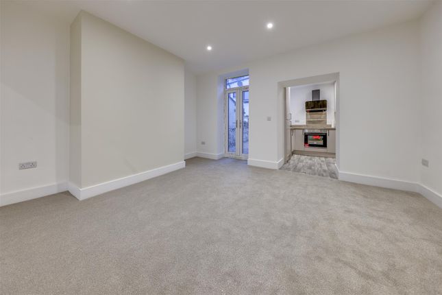24, Woodcroft Street, Rossendale photo 4