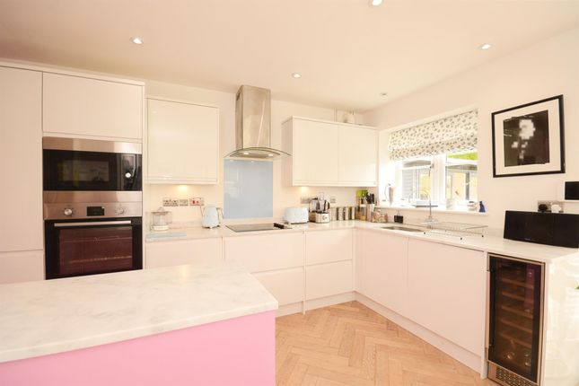 2, Northfield, Alfreton photo 4