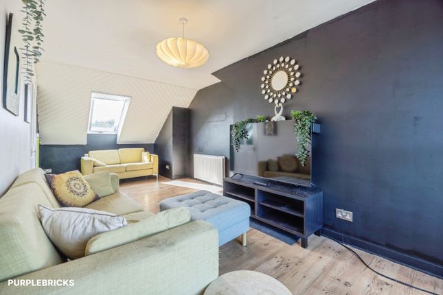 53, Main Street, Broxburn photo 4