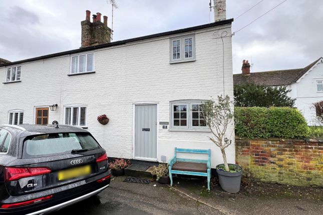End terrace house to rent in Heath Lane, Codicote, Hitchin