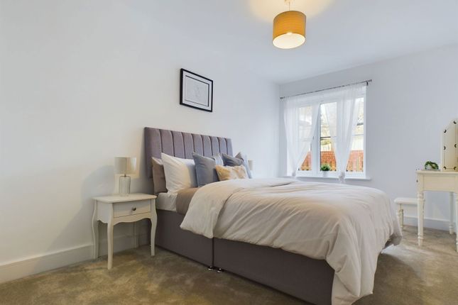 2 Knights Gate, Sompting, Lancing photo 4