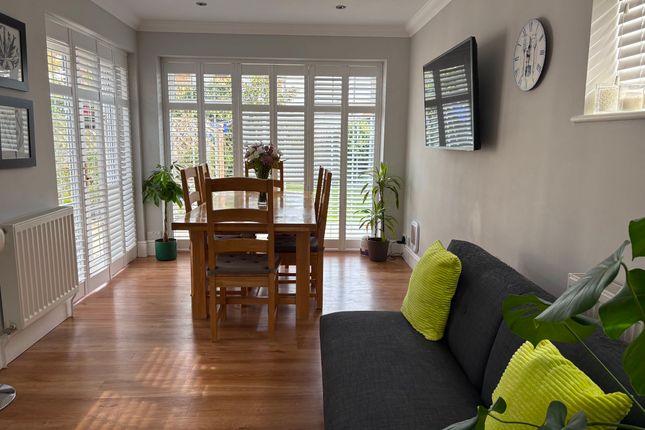 54 Balmoral, Maidenhead photo 4