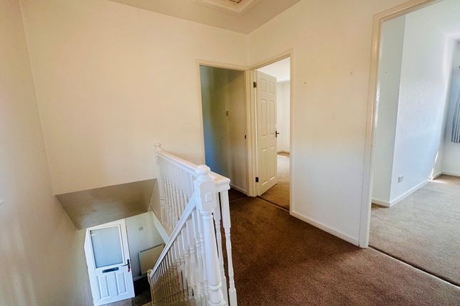 20, Weston Ridge, OTLEY photo 5