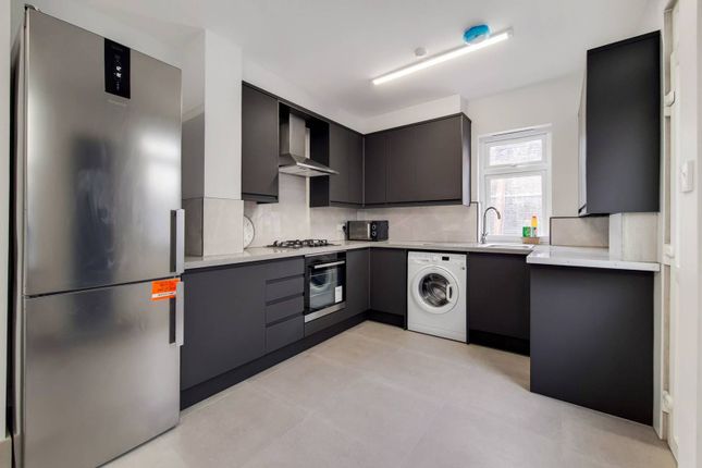 Terraced house to rent in Mineral Street, Plumstead, London