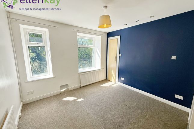 5, Equitable Street, Milnrow photo 4
