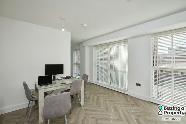 Apartment 18, 56, Upper Gough Street, Birmingham photo 4