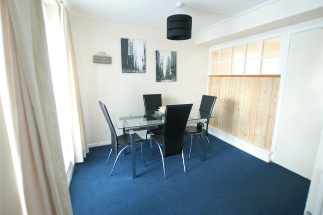 138, Victoria Road, Hampshire photo 4