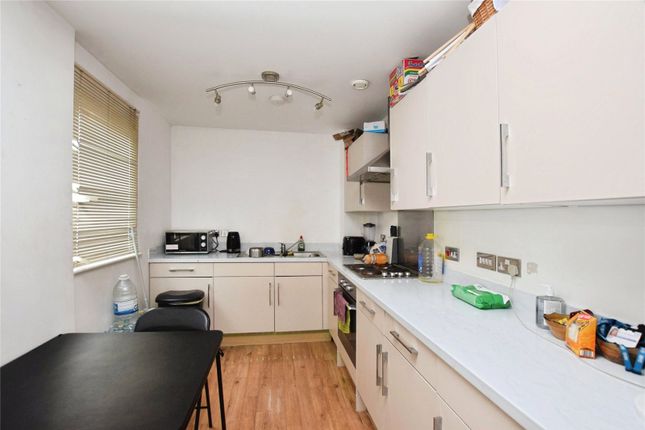 17,, De Grey Road, Essex photo 4