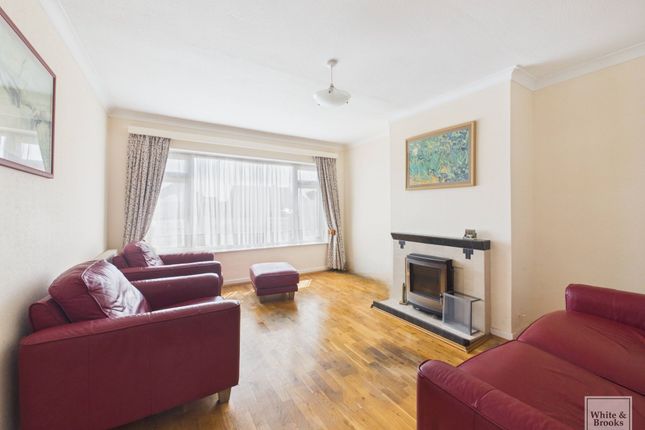 5 Hughes Close, Bognor Regis photo 2