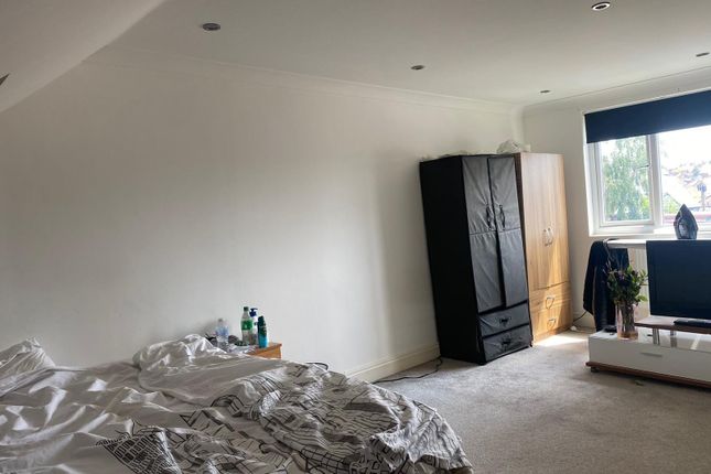 A Lovely Ensuite Room To Let In A Shared House