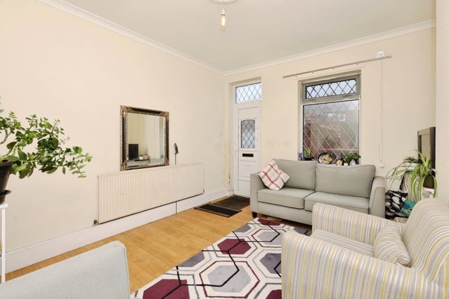 4, Vicars Walk, Worksop photo 2