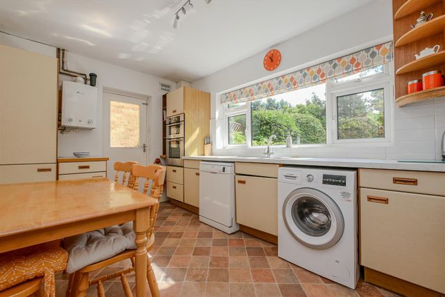 26, Chiltern Crescent, Wallingford photo 4