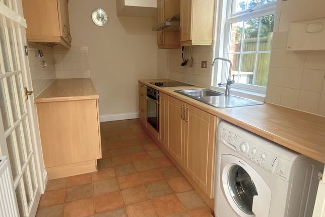 15a, Church Road, Walton On The Naze photo 4