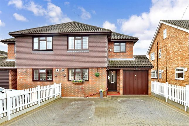 Thumbnail Semi-detached house for sale in Peartree Lane, Doddinghurst, Brentwood, Essex
