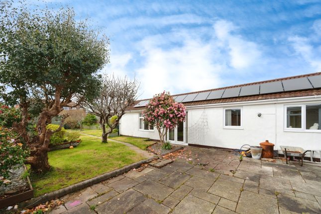 Thumbnail Bungalow for sale in West Haye Road, Hayling Island, Hampshire