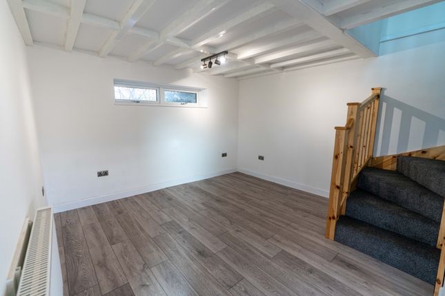 Detached house to rent in Dean Street, East Farleigh, Maidstone, Kent