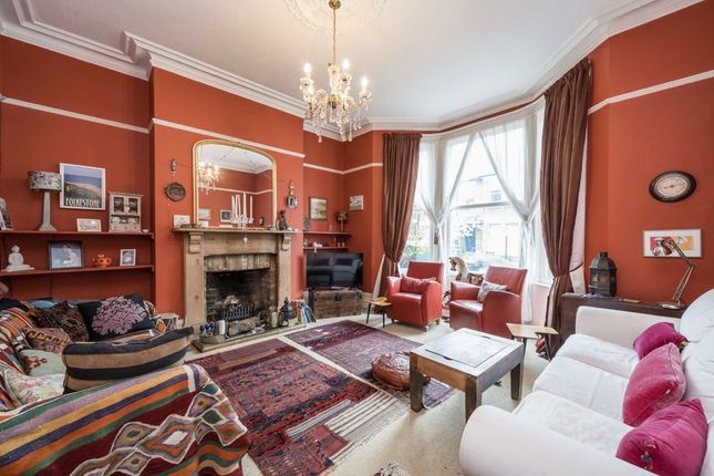 34, Grafton Road, London photo 3