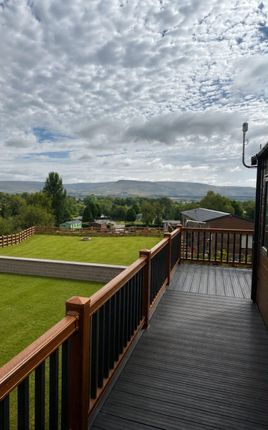 2-bed caravan on Wild Rose Holiday Park, Mill Ln, Appleby-in-Westmorland, £105,335