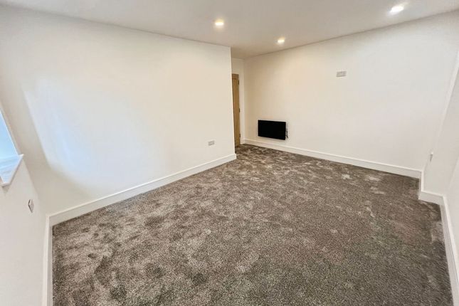 Flat 1, 123 Bridge Apartment, Church Street, Bolton photo 2