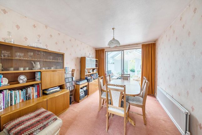 102, Felbridge Avenue, Stanmore photo 3