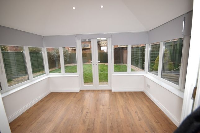 27, Rye Close, Sleaford photo 3