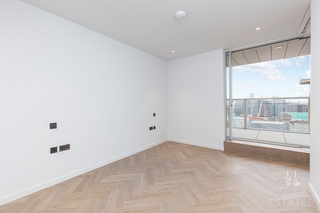B.13.01, Battersea, London photo 4
