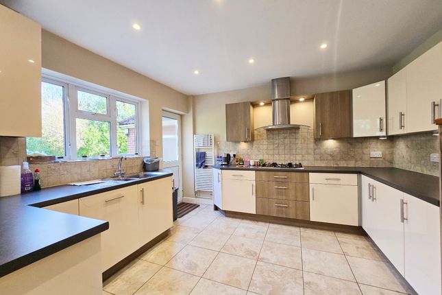 Little Meadow, 6, Boldre Lane, Lymington photo 3